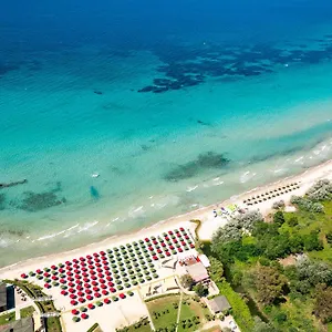 Otel Simantro *****