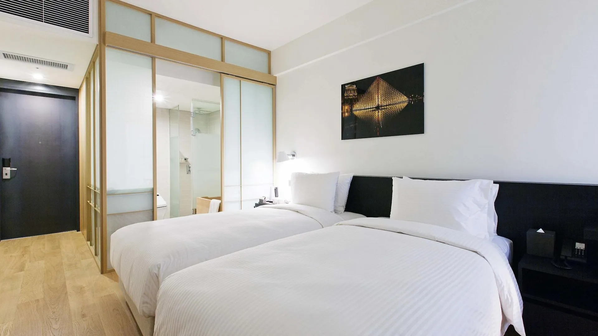 Sotetsu Hotels The Splaisir Seoul Myeongdong 4*,  South Korea