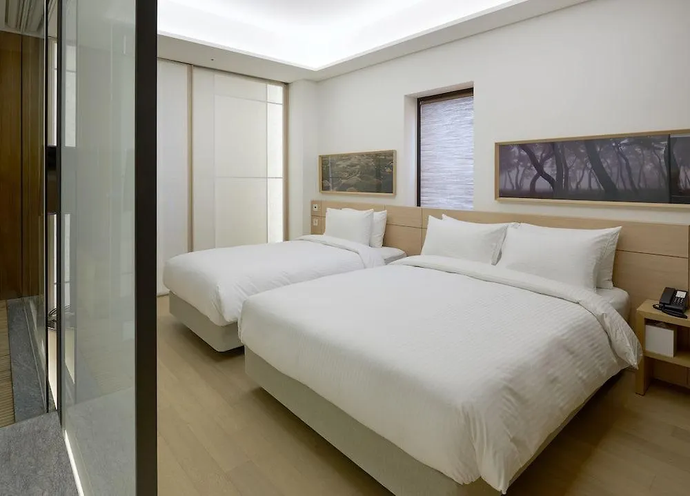 Sotetsu Hotels The Splaisir Seoul Myeongdong